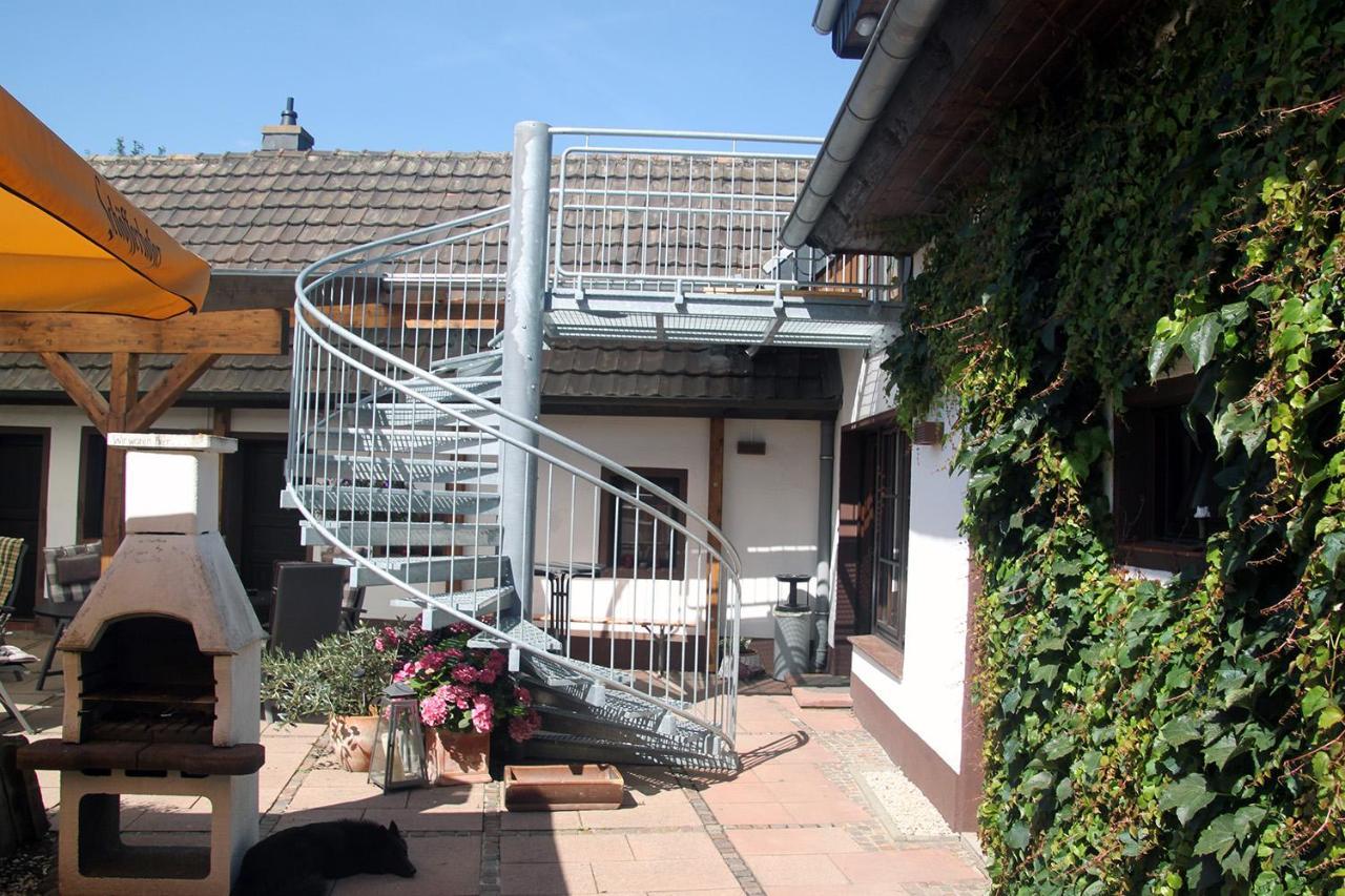 Lavendelhof Elsdorf Bed & Breakfast Dış mekan fotoğraf